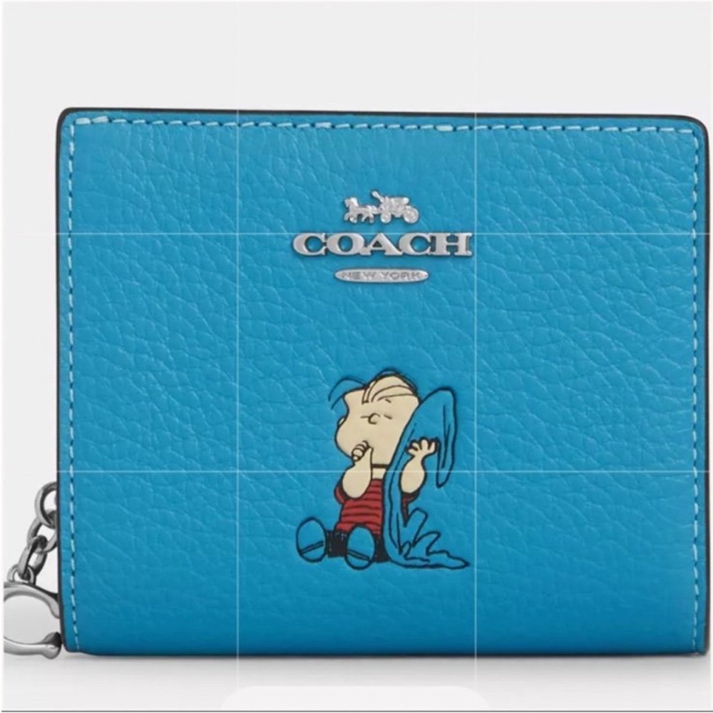 💙🩵💙 Coach X Peanuts Snap Wallet With Linus 💙🩵💙 NWT 🩵💙🩵